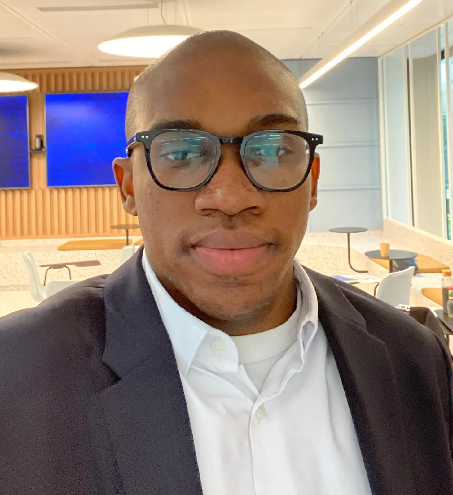 Portrait de Etienne KIBONGANI LOMBO